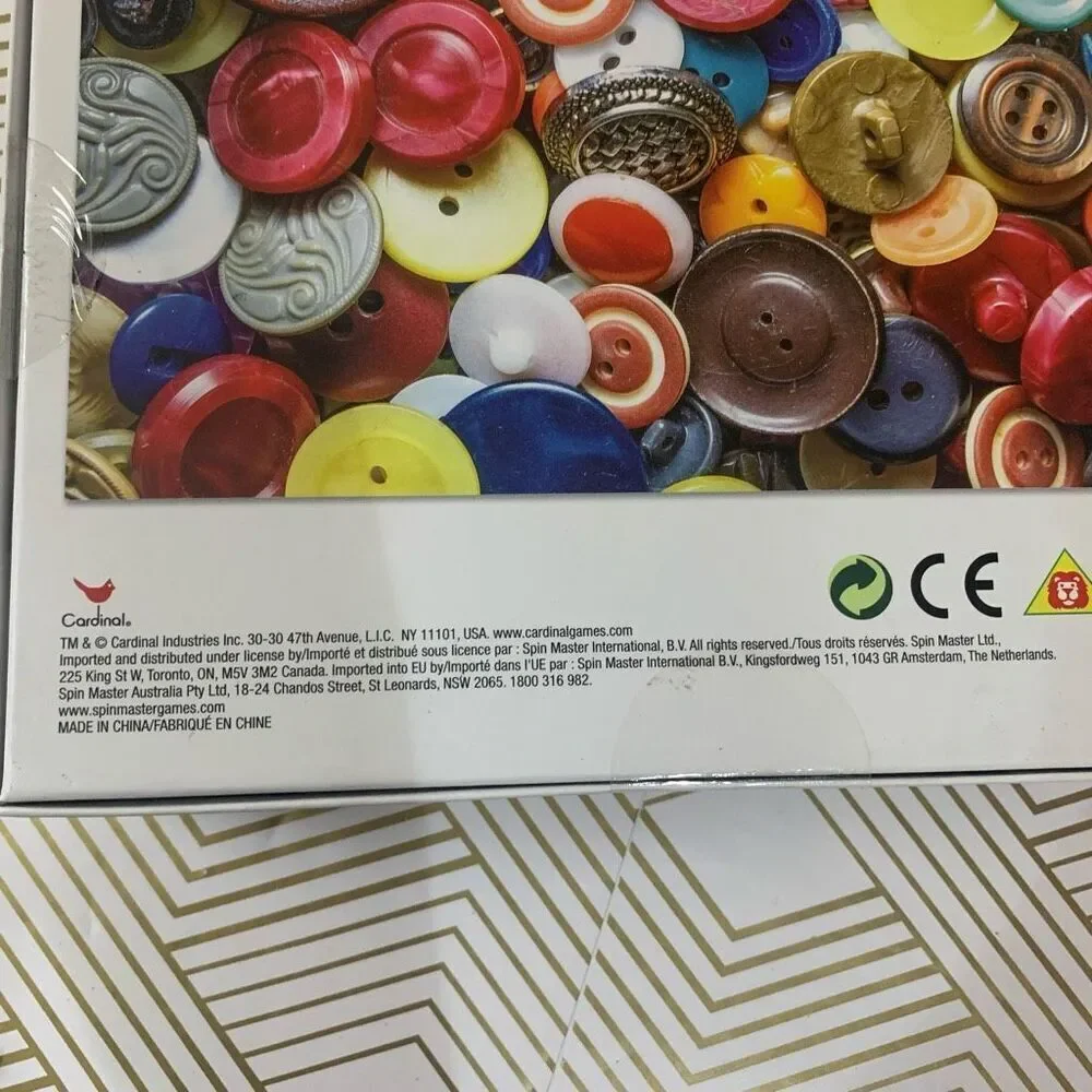 Cardinal Colored Buttons Jigsaw‎ Puzzle 1000 Piece 18x24 New and Sealed
